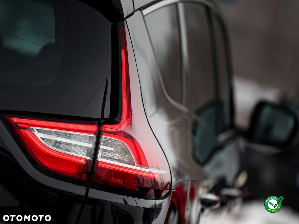 Renault Grand Scenic Gr 1.7 Blue dCi Bose EDC - 12