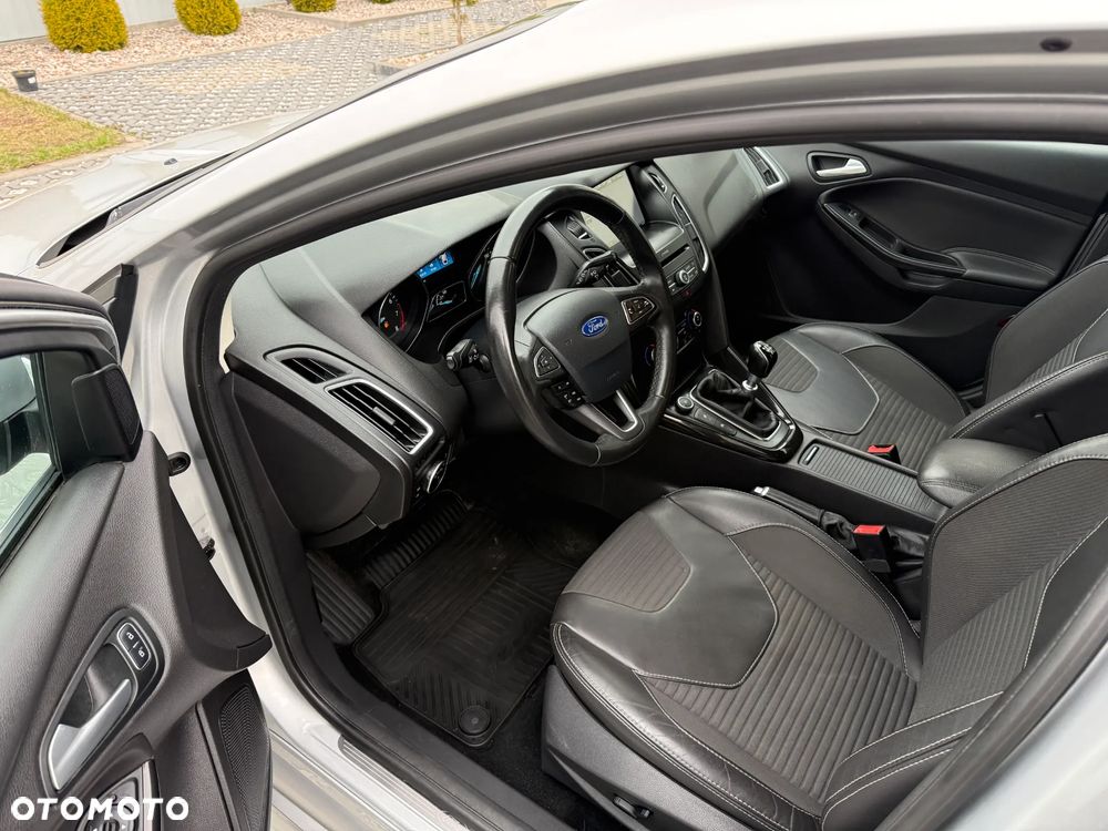 Ford Focus 1.0 EcoBoost ST-Line ASS - 15