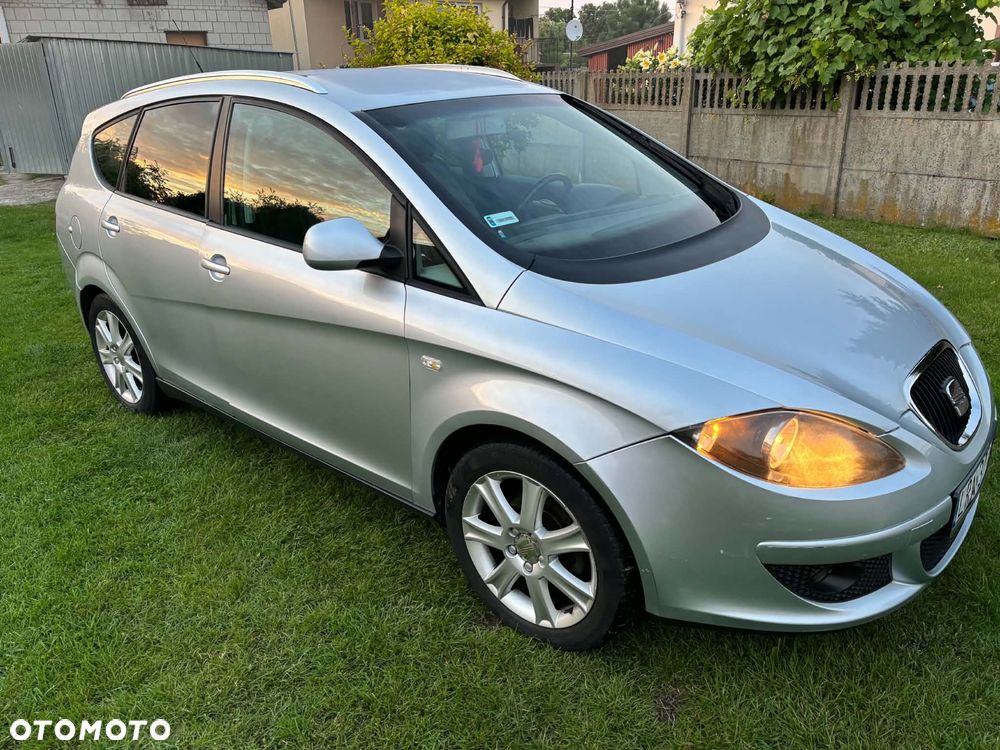 Seat Altea XL 1.6 Stylance - 1