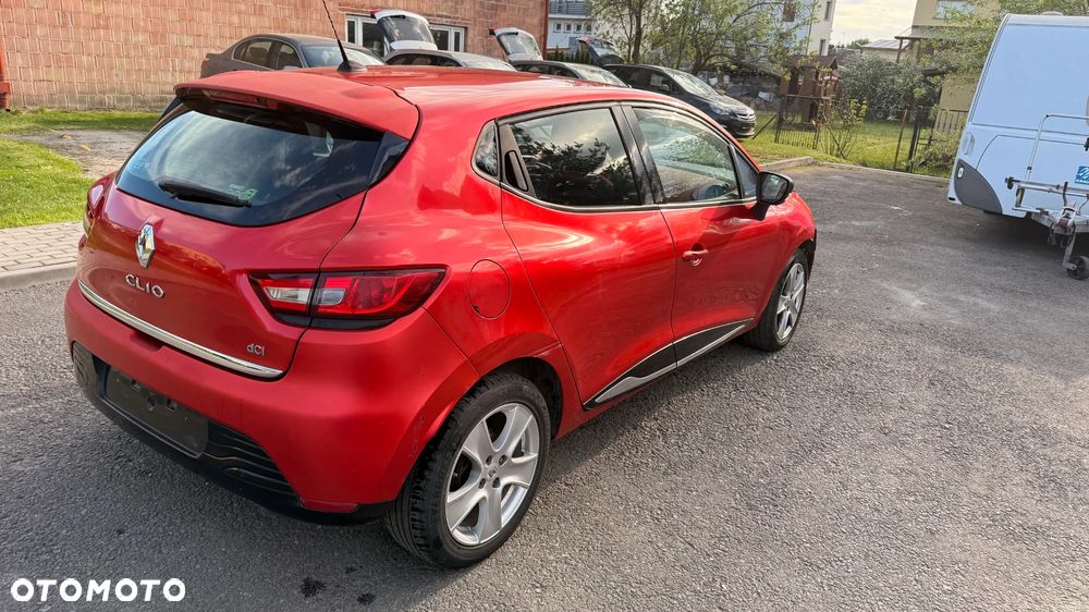 Renault Clio 1.5 dCi Energy Intens - 4
