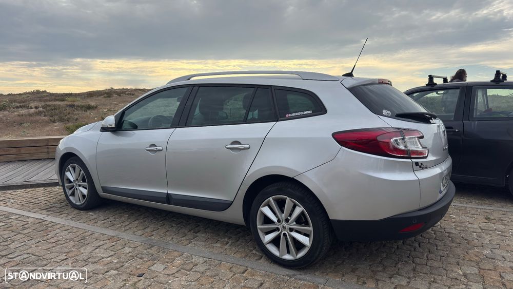 Renault Mégane Sport Tourer 1.5 dCi Dynamique S - 2