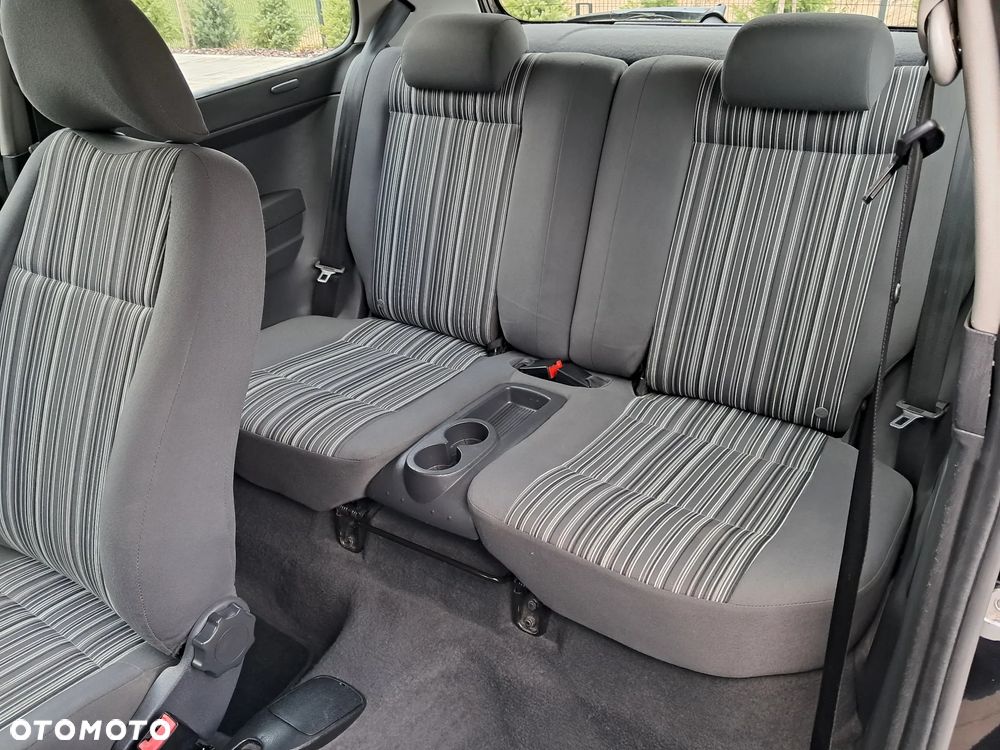 Volkswagen Fox 1.2 Refresh - 11