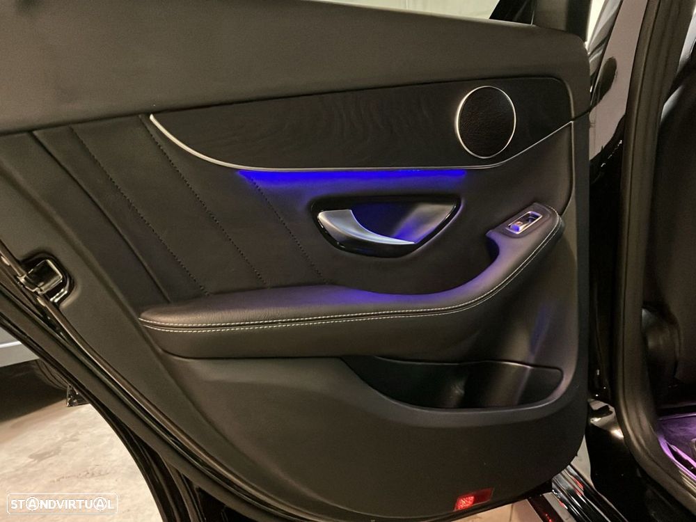 Mercedes-Benz C 300 - 21