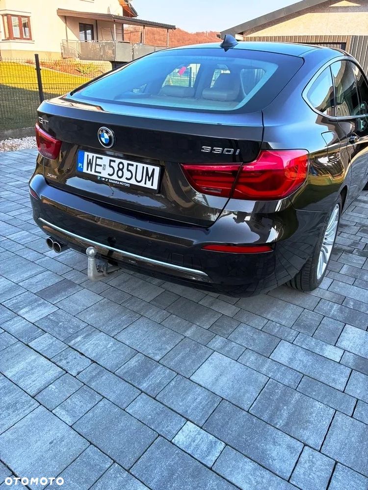 BMW 3GT 330i GPF Luxury Line - 14