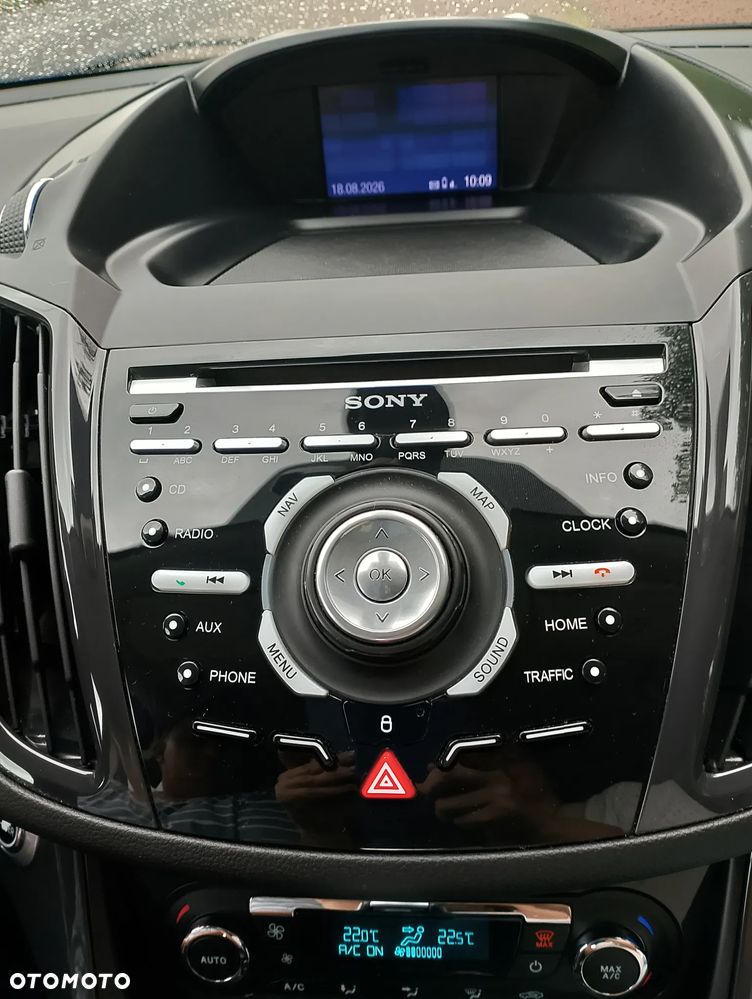 Ford Kuga - 11