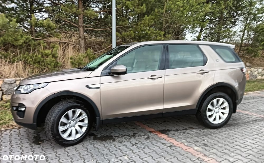Land Rover Discovery Sport 2.0 D150 HSE - 10