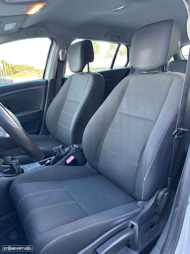 Renault Mégane Sport Tourer 1.5 dCi Dynamique S SS - 12