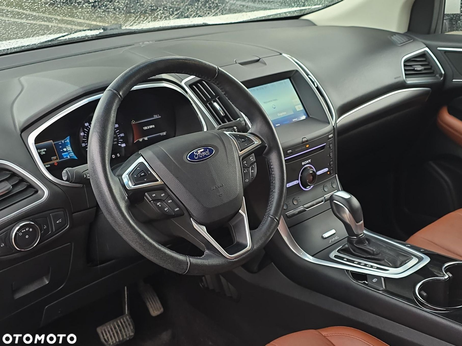 Ford Edge - 15