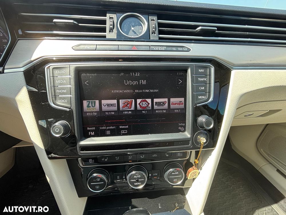 Volkswagen Passat 2.0 TDI DSG 4Motion Highline - 19