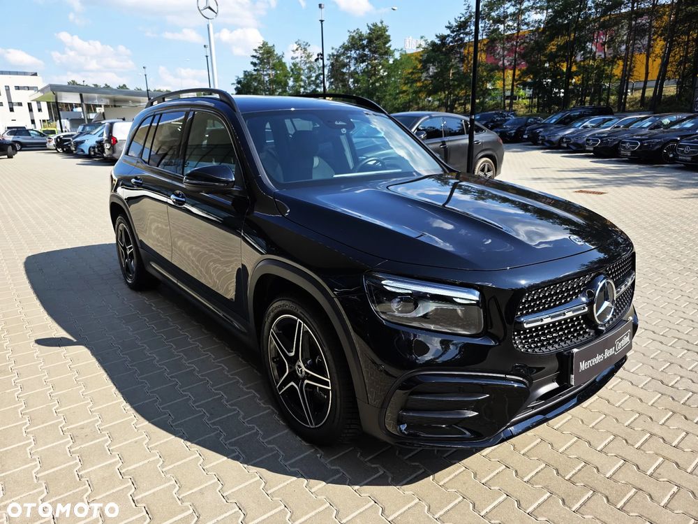 Mercedes-Benz GLB 220 d 4-Matic AMG Line 8G-DCT - 3