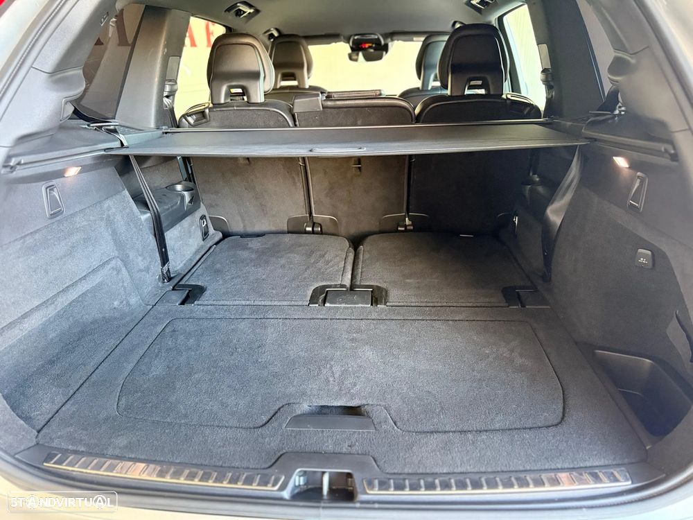 Volvo XC 90 2.0 D4 R-Design - 43
