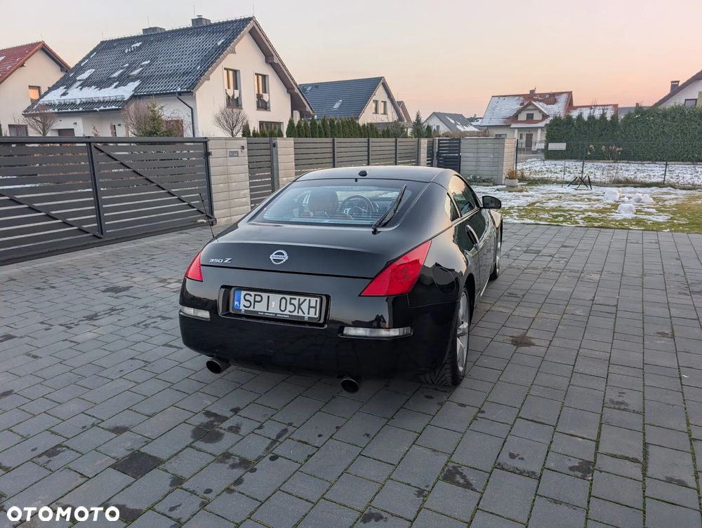 Nissan 350 Z - 6
