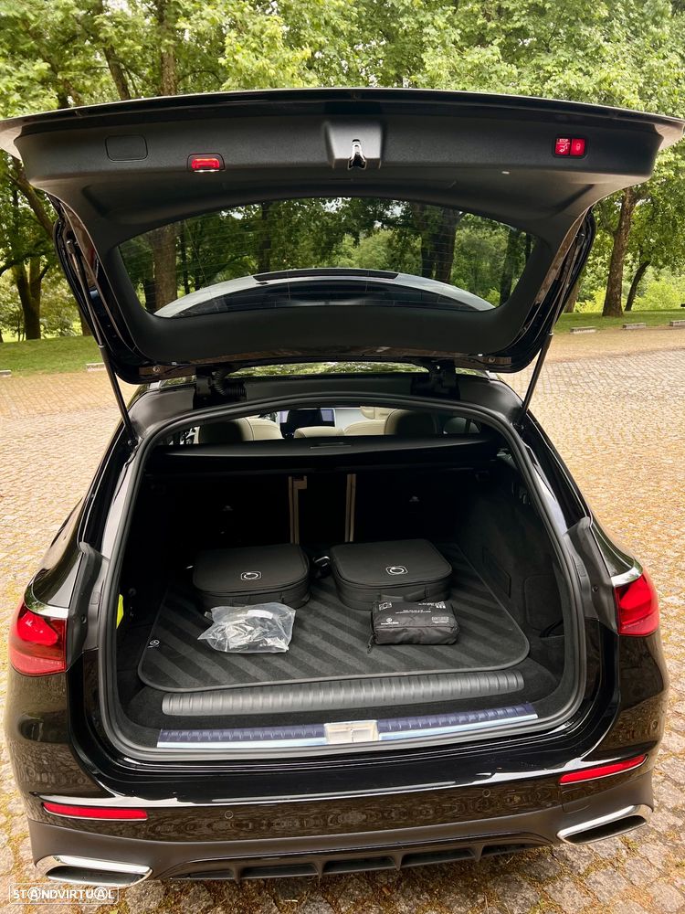 Mercedes-Benz E 300 de 4Matic 9G-TRONIC AMG Line - 27