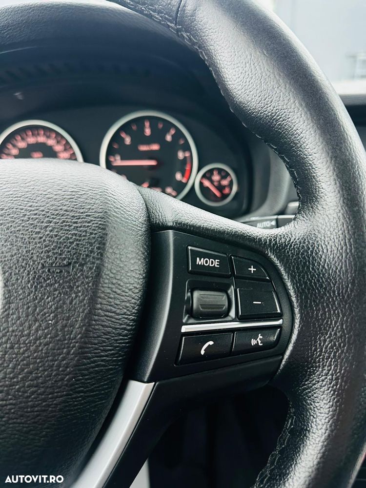 BMW X3 sDrive18d xLine - 25