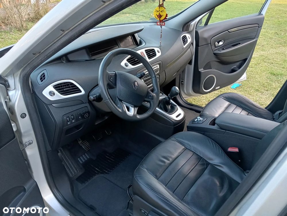 Renault Scenic 1.4 16V TCE Expression - 11