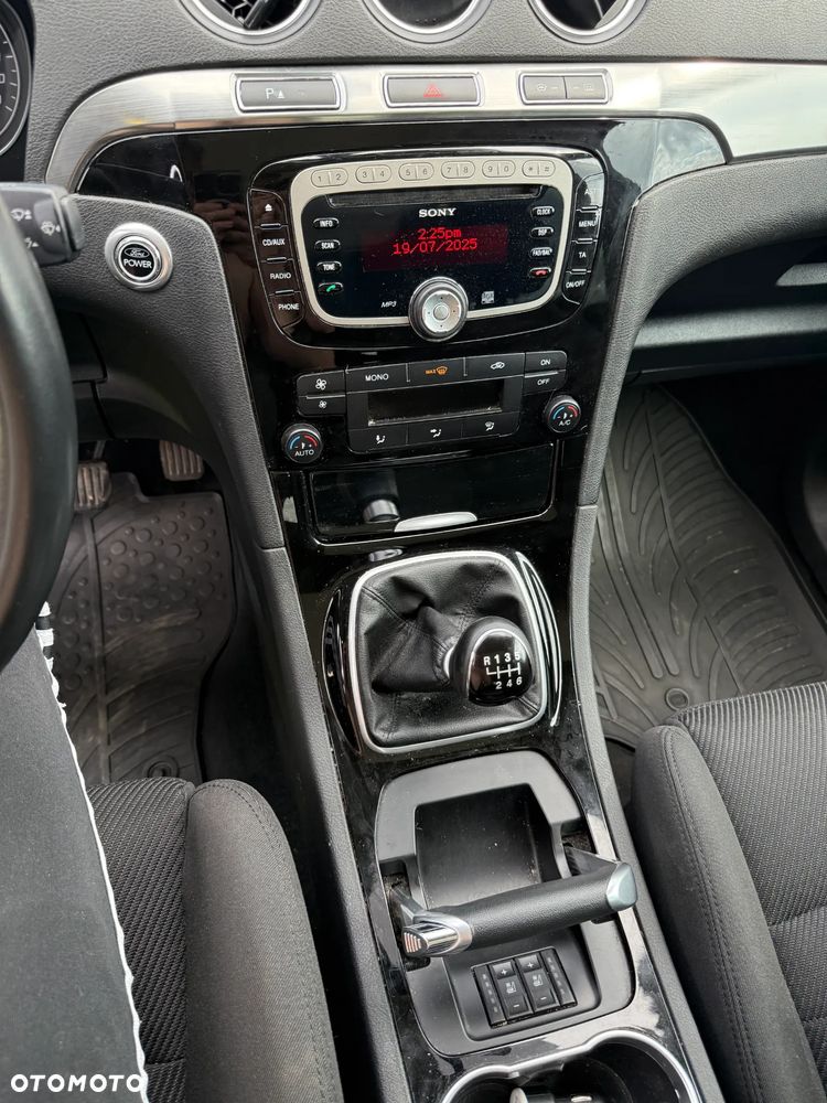 Ford S-Max 2.0 TDCi DPF Titanium - 10