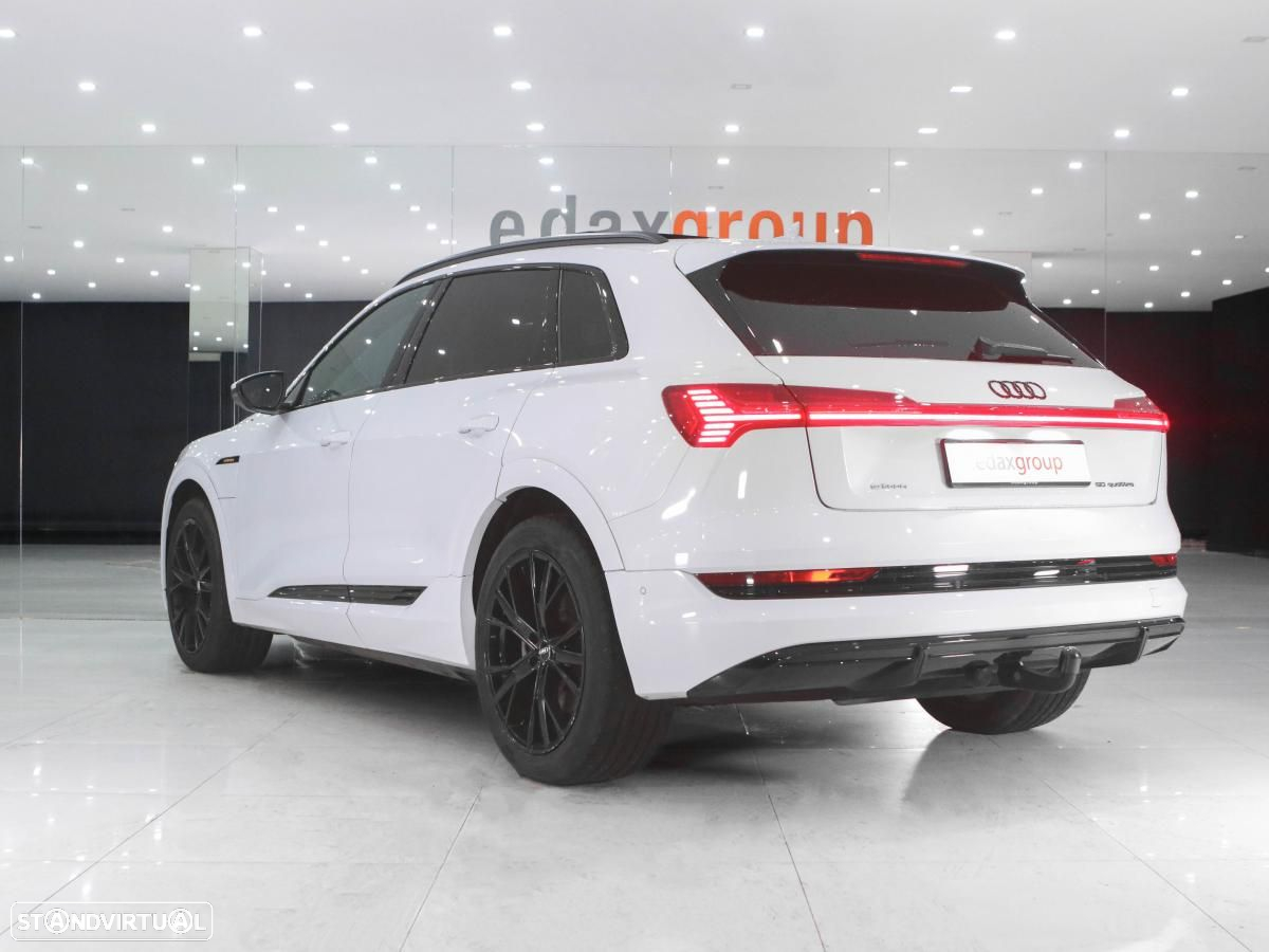 Audi e-tron 50 quattro S line - 4