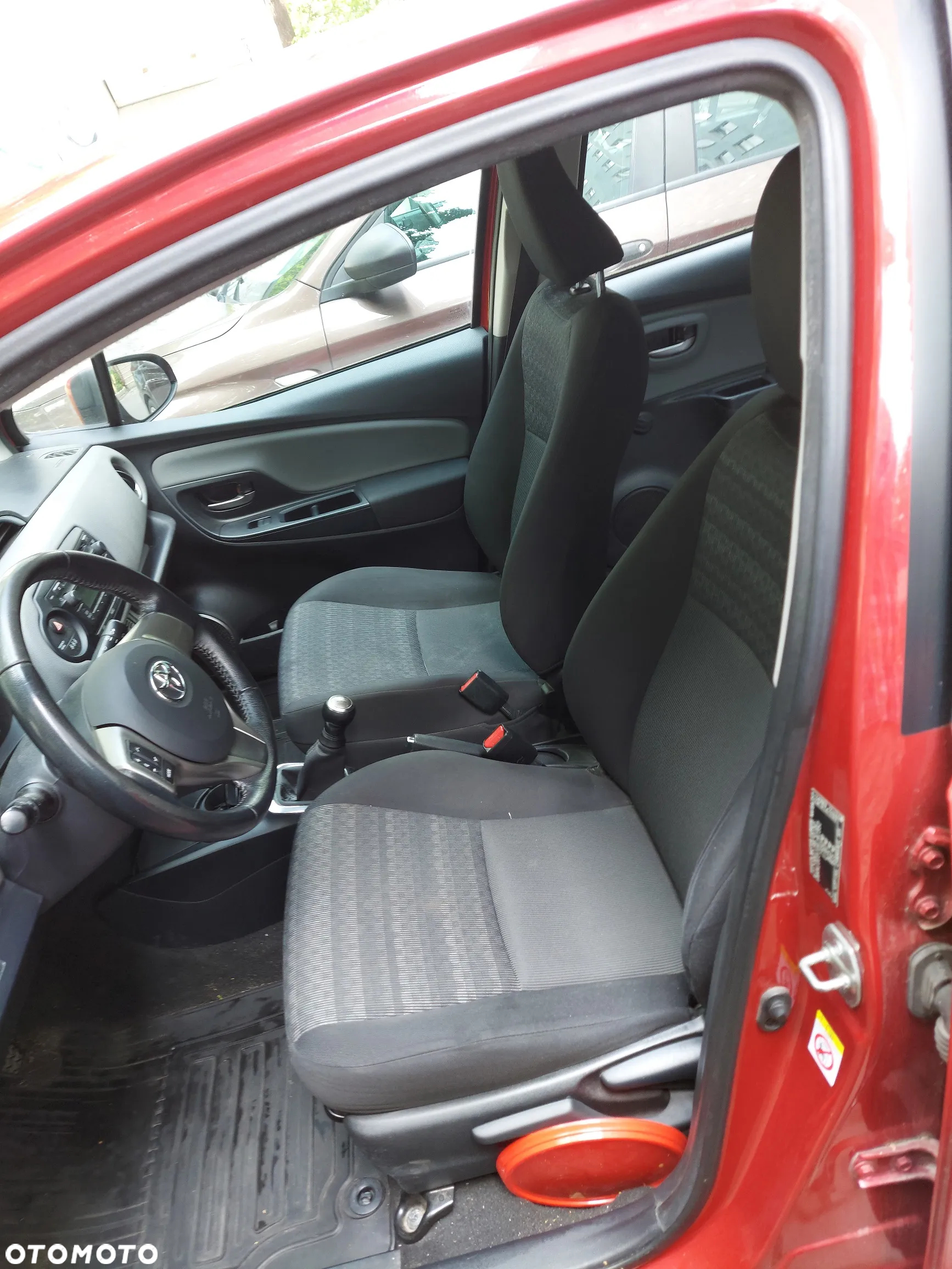 Toyota Yaris 1.0 Active - 8