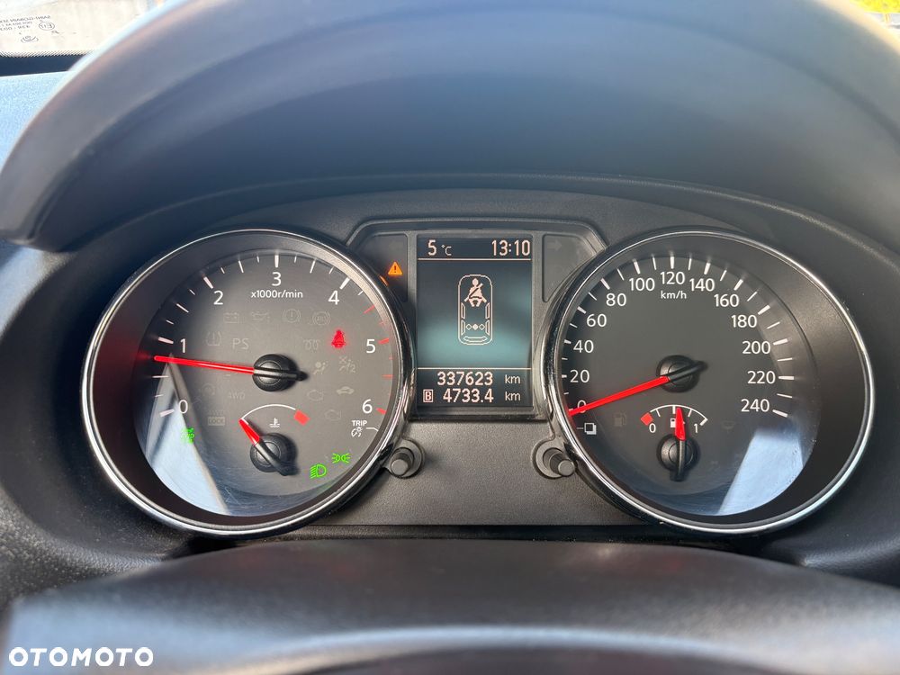 Nissan Qashqai 2.0 dCi 4x4 Tekna EU5 - 9