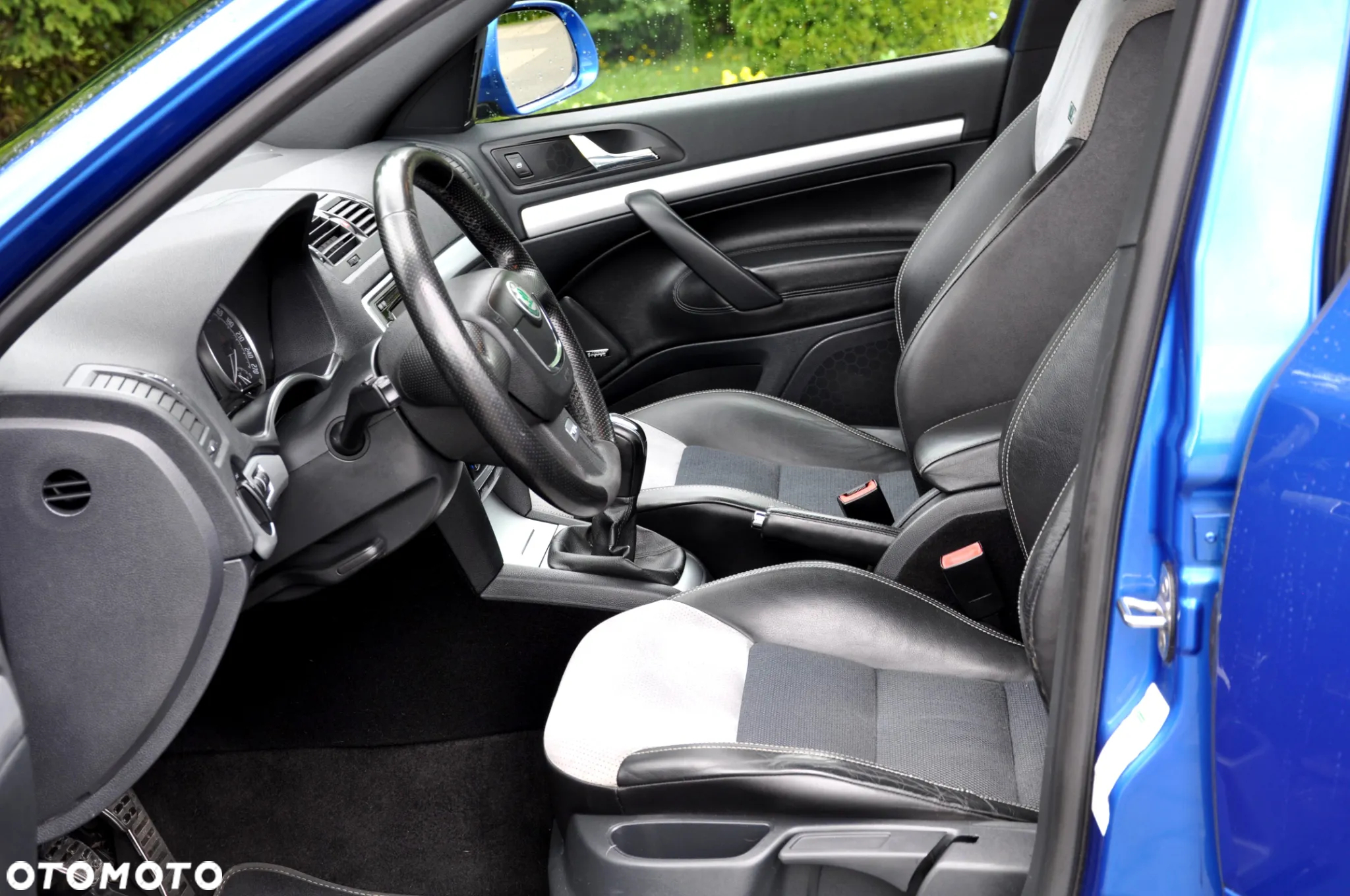 Skoda Octavia 2.0 TDI DPF RS - 22