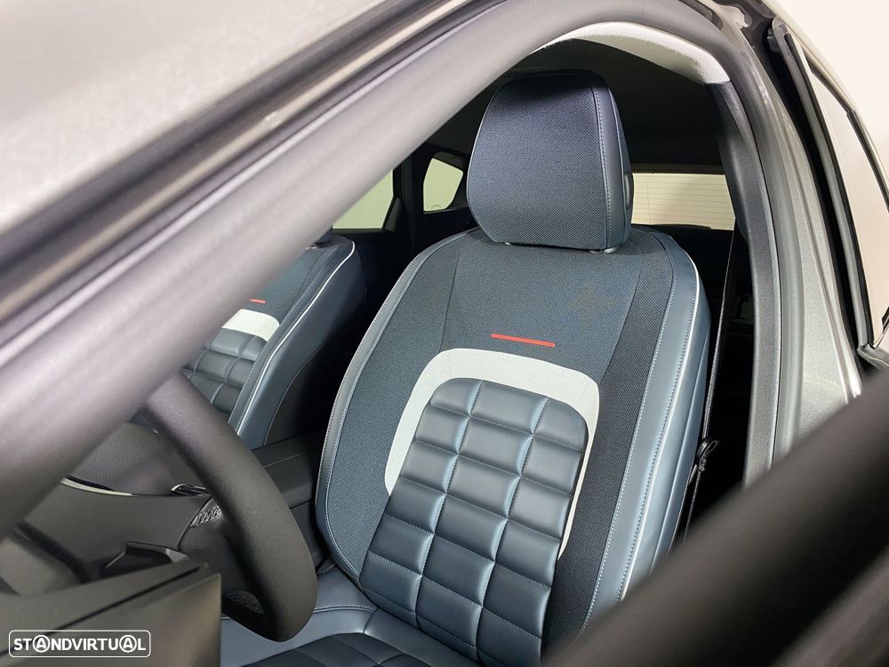 Citroën C5 Aircross 1.2 Híbrido Max - 23