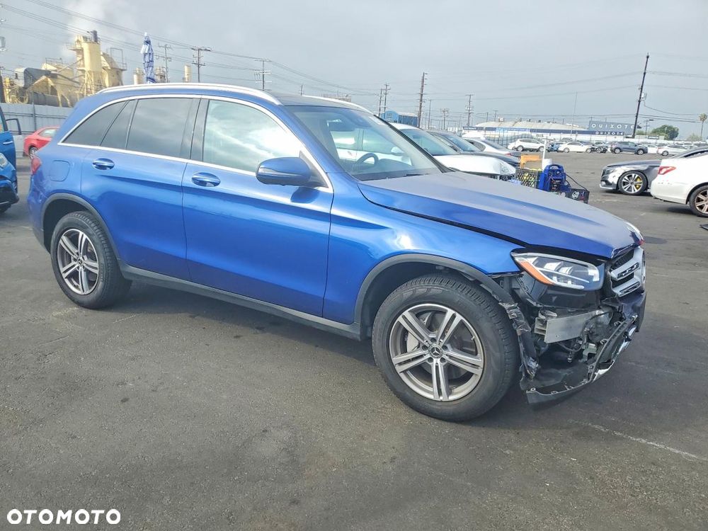 Mercedes-Benz GLC 300 4-Matic - 5