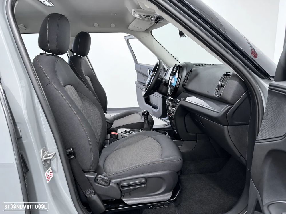 MINI Countryman One D 4Business Plus Nav - 38