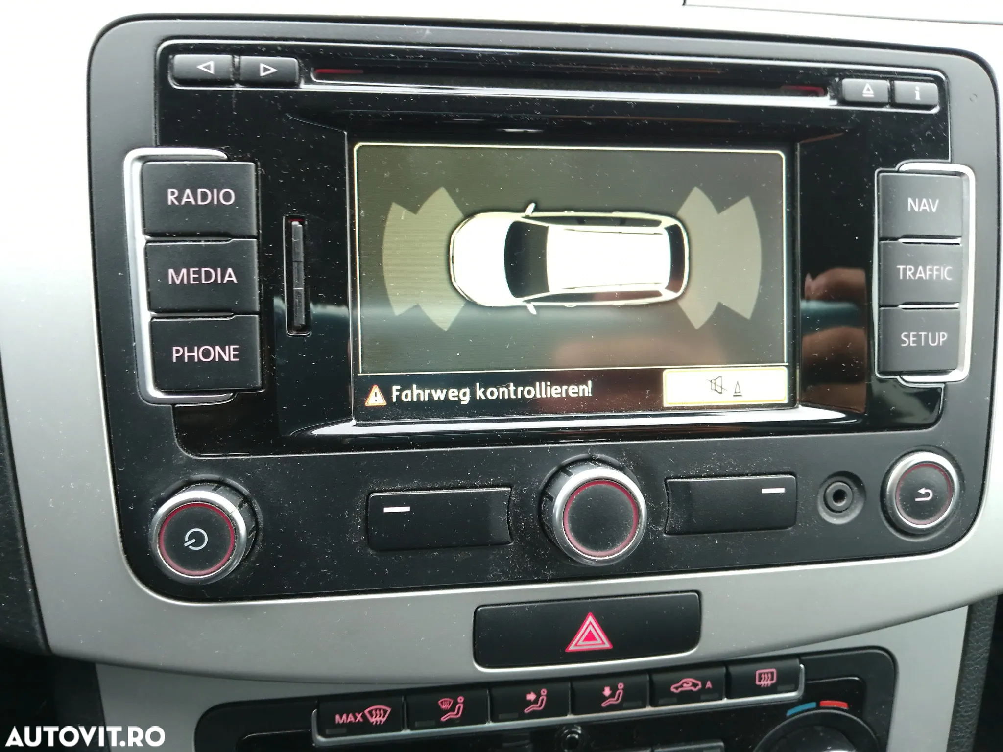 Volkswagen Passat Variant 2.0 TDI Blue TDI DSG Comfortline - 12