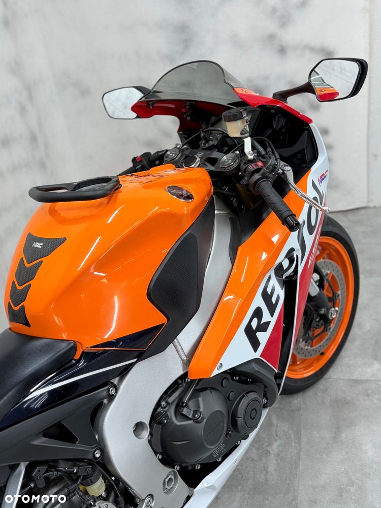Honda CBR - 19