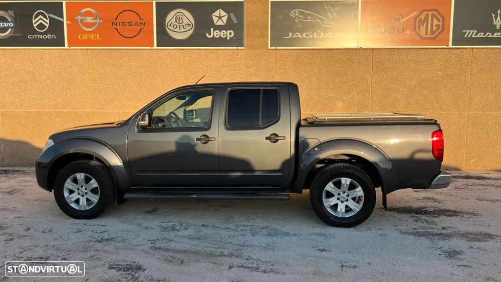 Nissan Navara 2.5 dCi CD Pilot Hi-Tech - 1