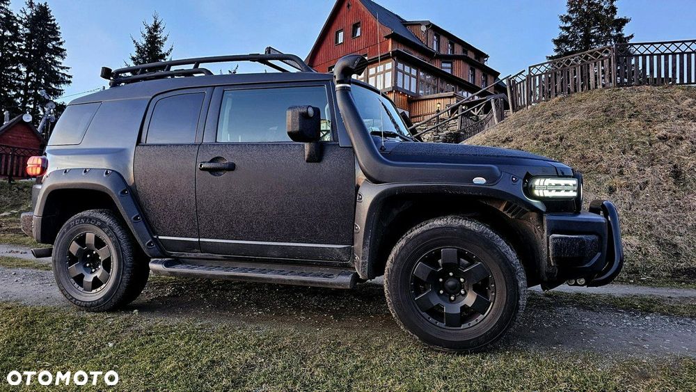 Toyota FJ - 15