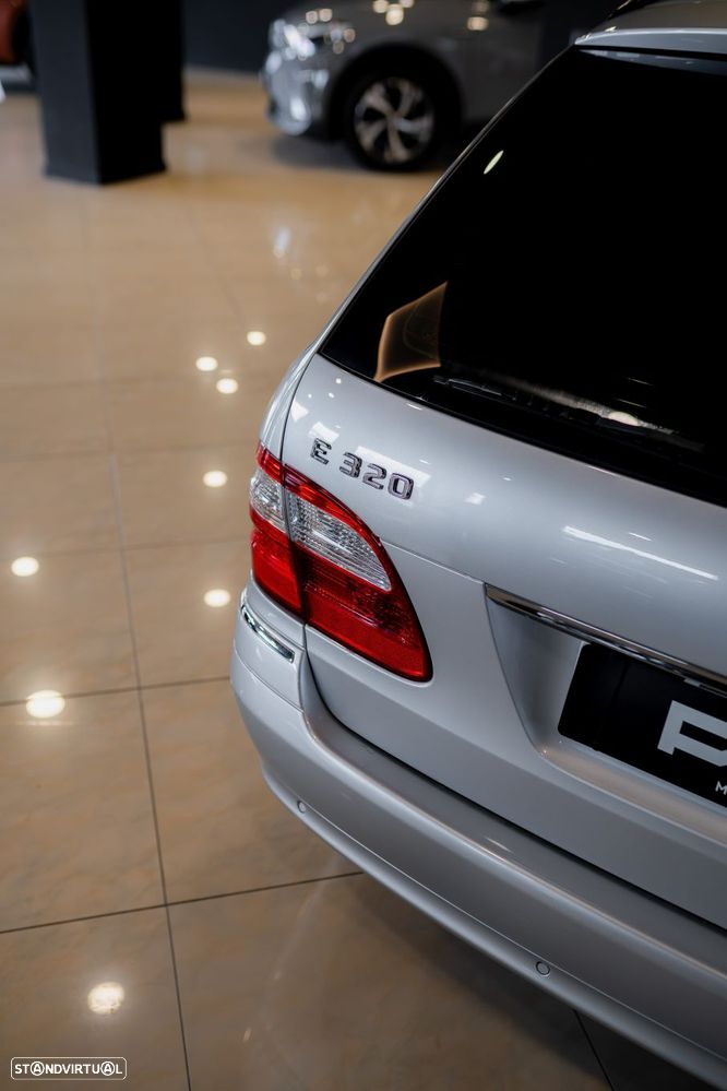 Mercedes-Benz E 320 CDi Avantgarde - 56