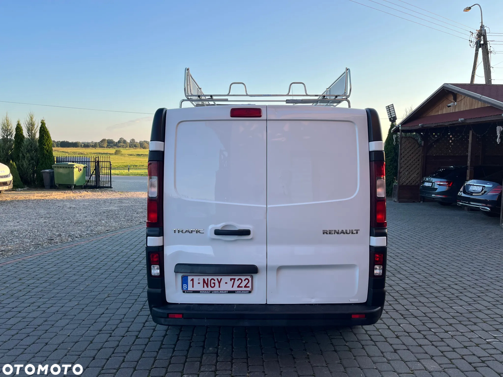 Renault Trafic Long - 9