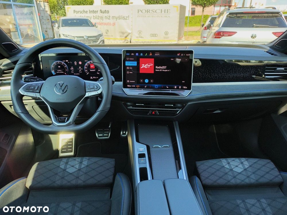 Volkswagen Passat - 15