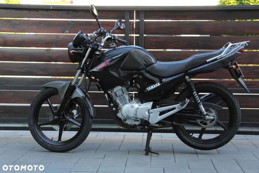 Yamaha YBR - 32
