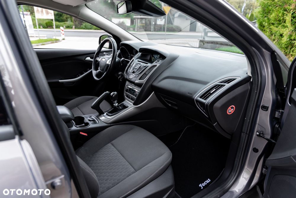 Ford Focus 1.0 EcoBoost Start-Stopp-System TREND - 22