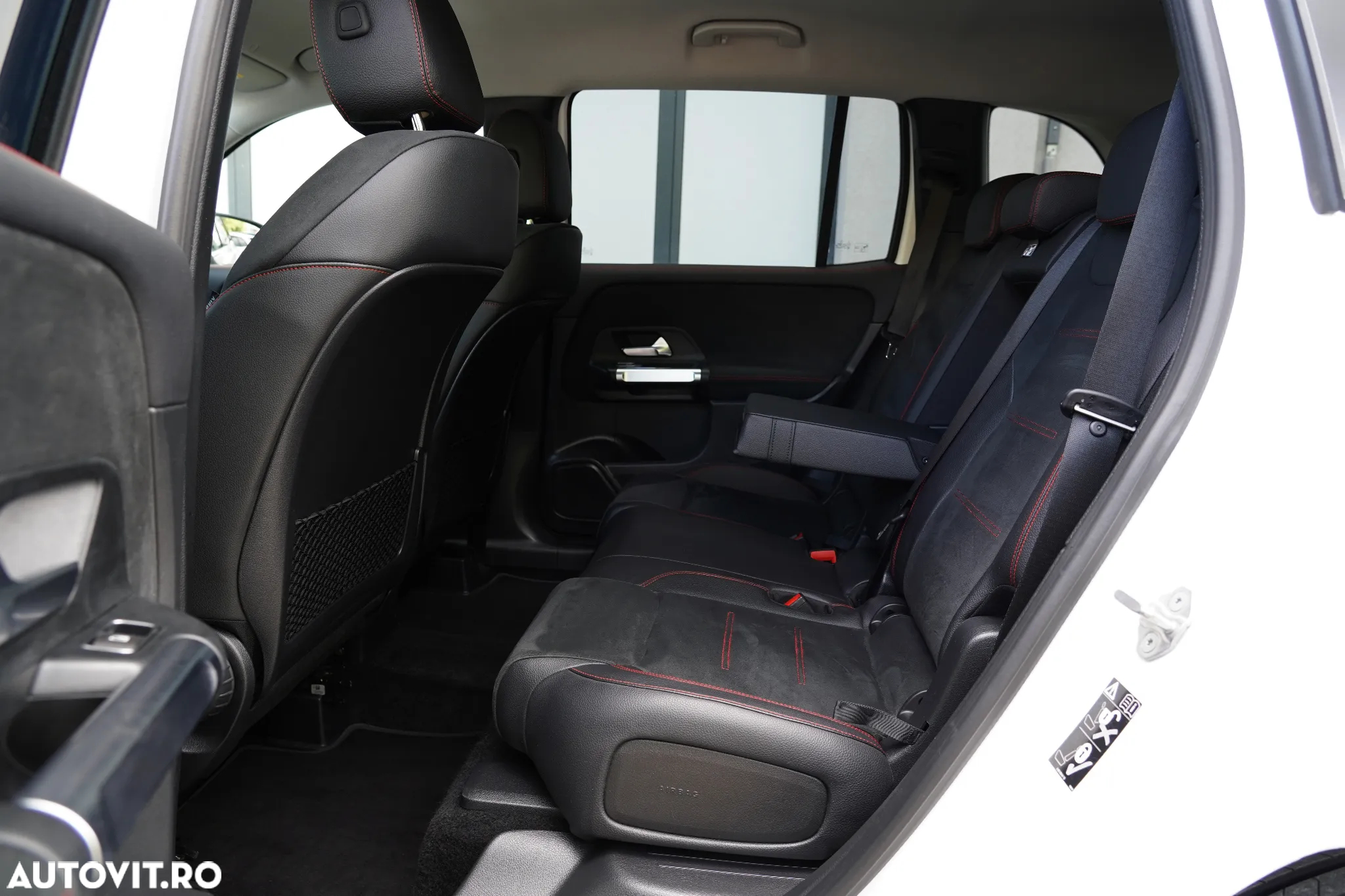 Mercedes-Benz GLB 200 d 8G-DCT AMG Line - 15