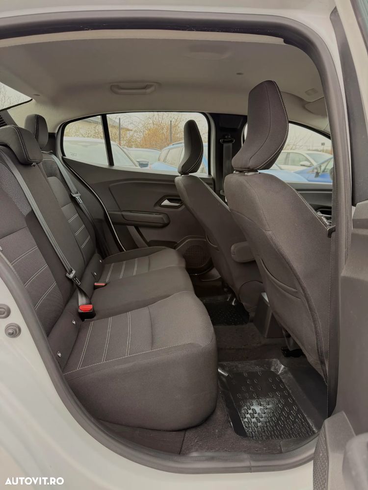 Dacia Logan TCe 90 MT5 Essential - 15