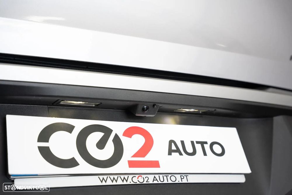 Peugeot 3008 1.2 Hybrid Allure e-DCS6 - 29
