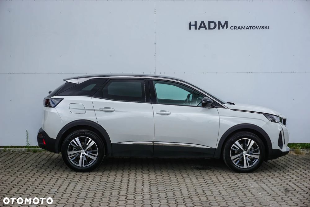 Peugeot 3008 1.2 PureTech Allure Pack S&S EAT8 - 9