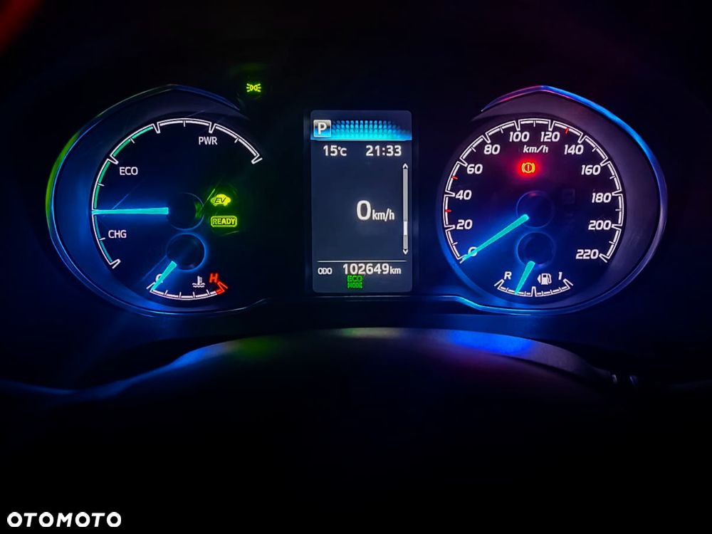 Toyota Yaris Hybrid 100 Selection Platinum - 14