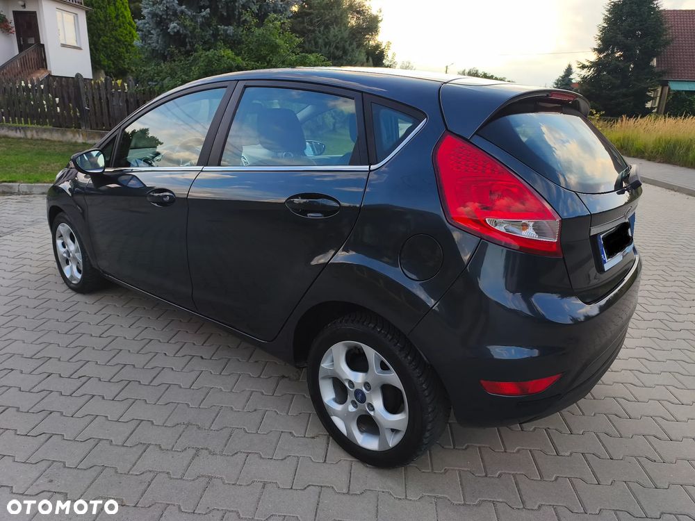 Ford Fiesta - 3
