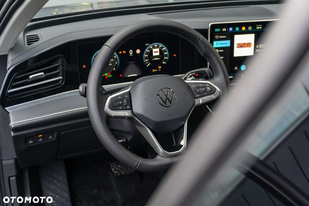 Volkswagen Passat Variant - 11
