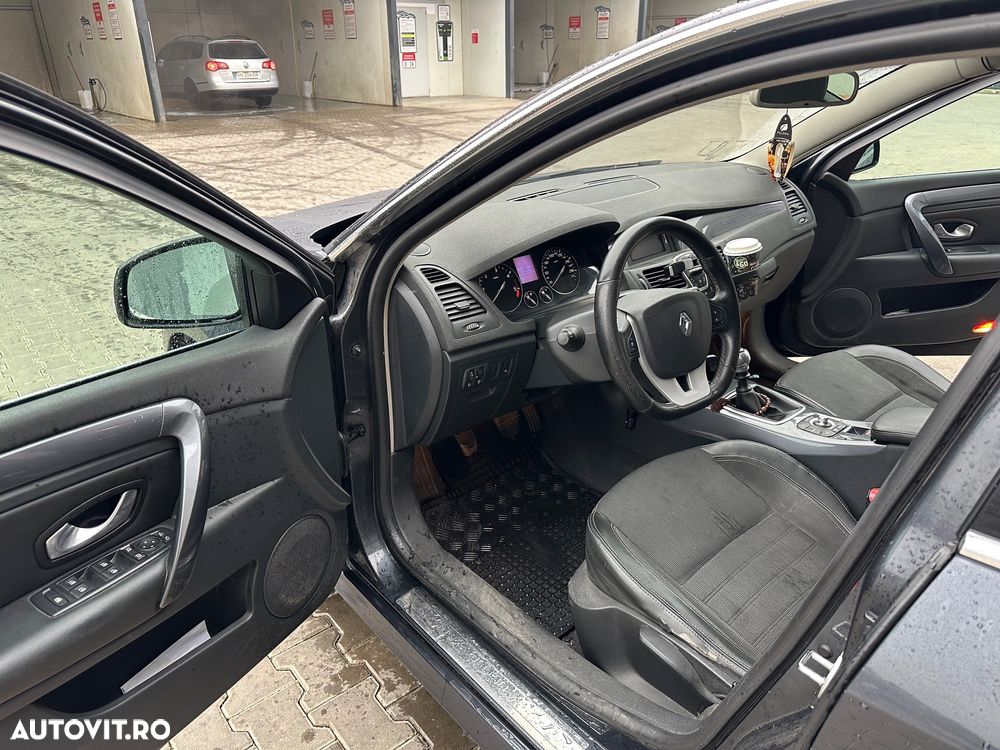 Renault Laguna 2.0dCi GT Line - 12