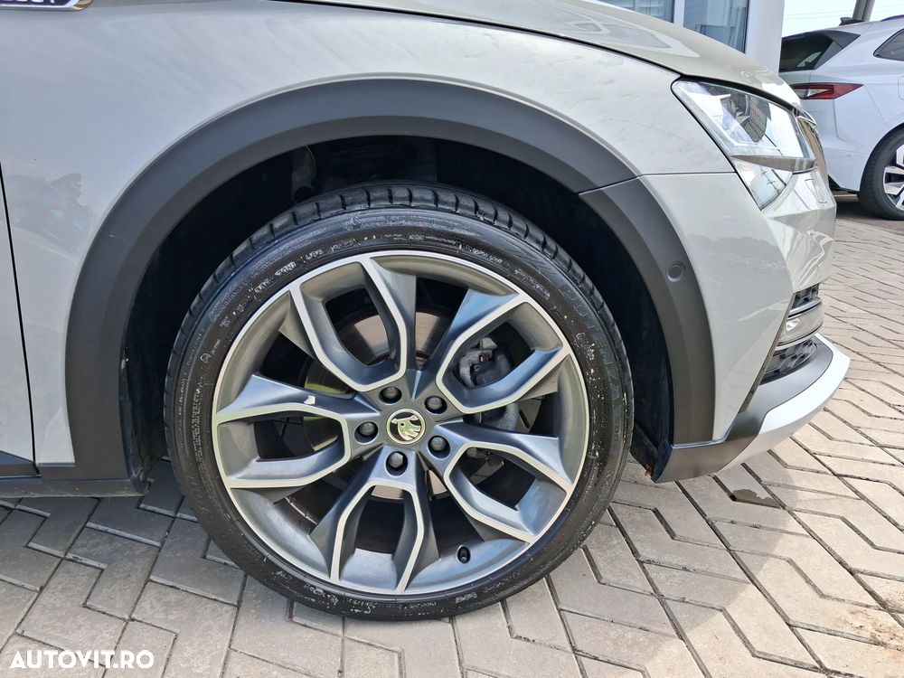 Skoda Superb 2.0 TDI 4X4 DSG Scout Final Edition - 5