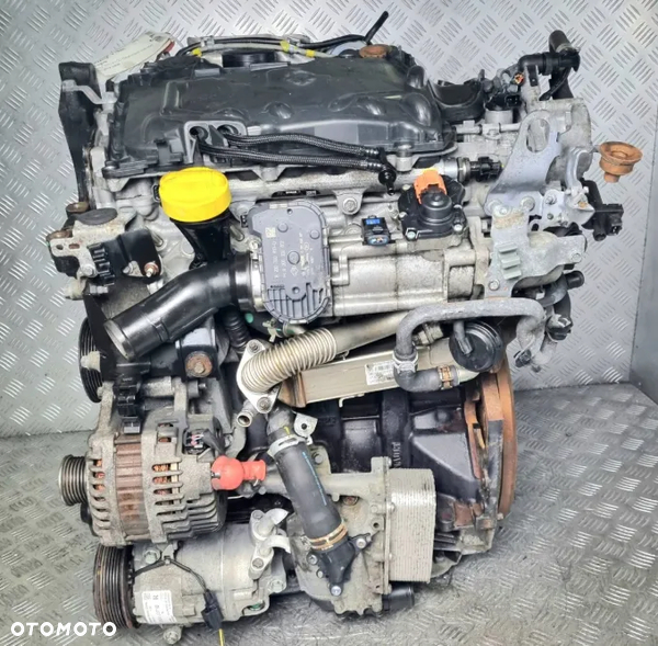 Silnik Słupek NISSAN X-TRAIL 4X4  KOLEOS 2.0 DCI M9R D 833 105TYS MIL
