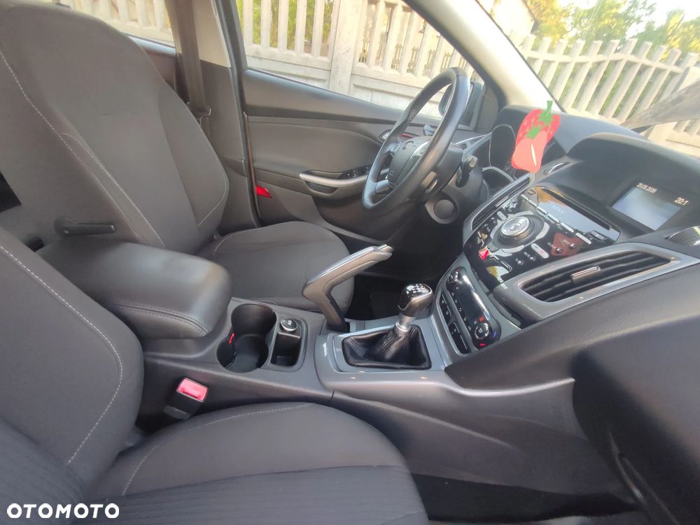 Ford Focus - 31