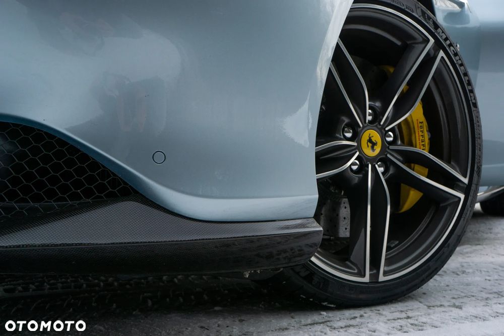 Ferrari Roma Spider - 6