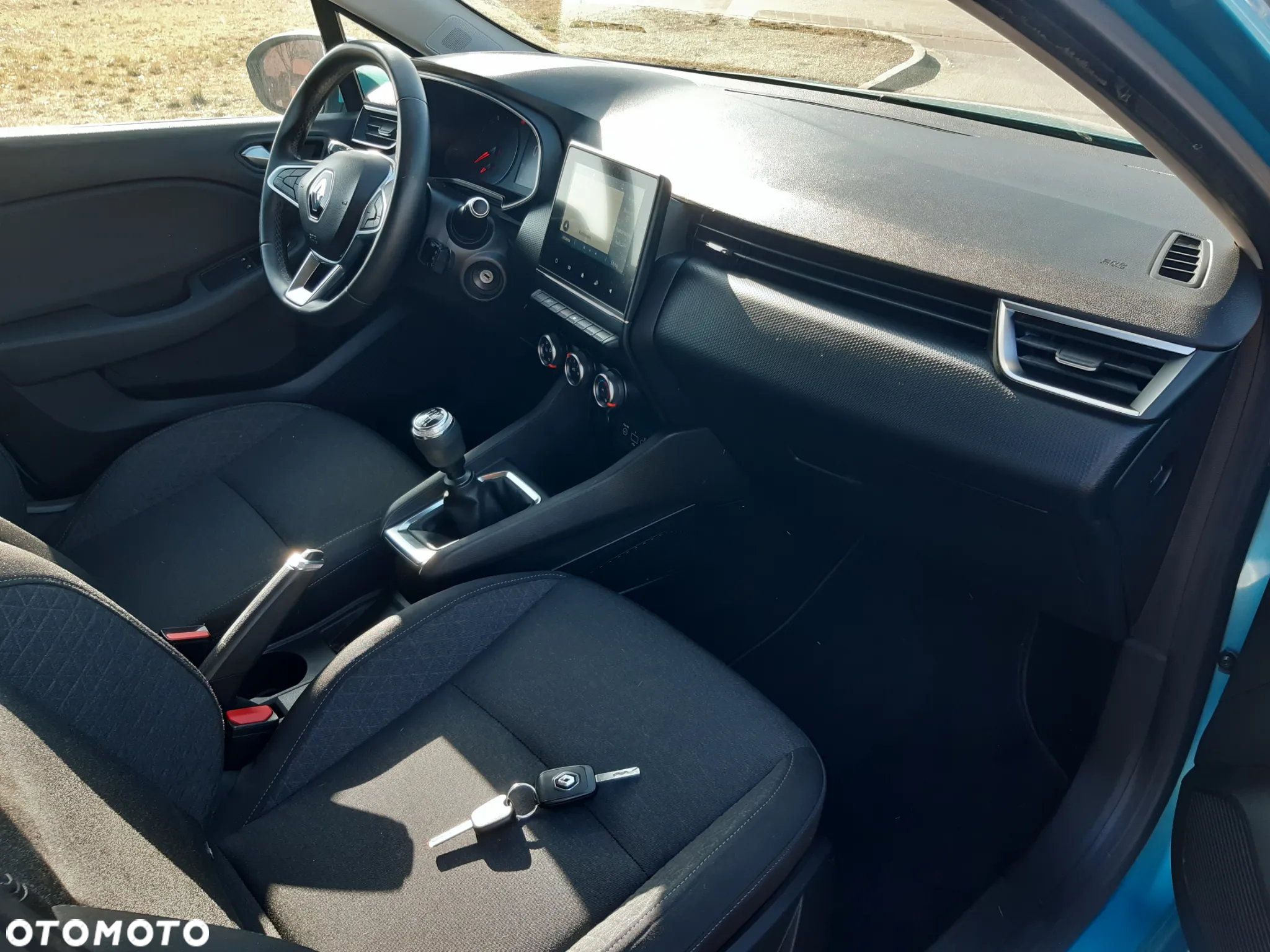 Renault Clio - 17