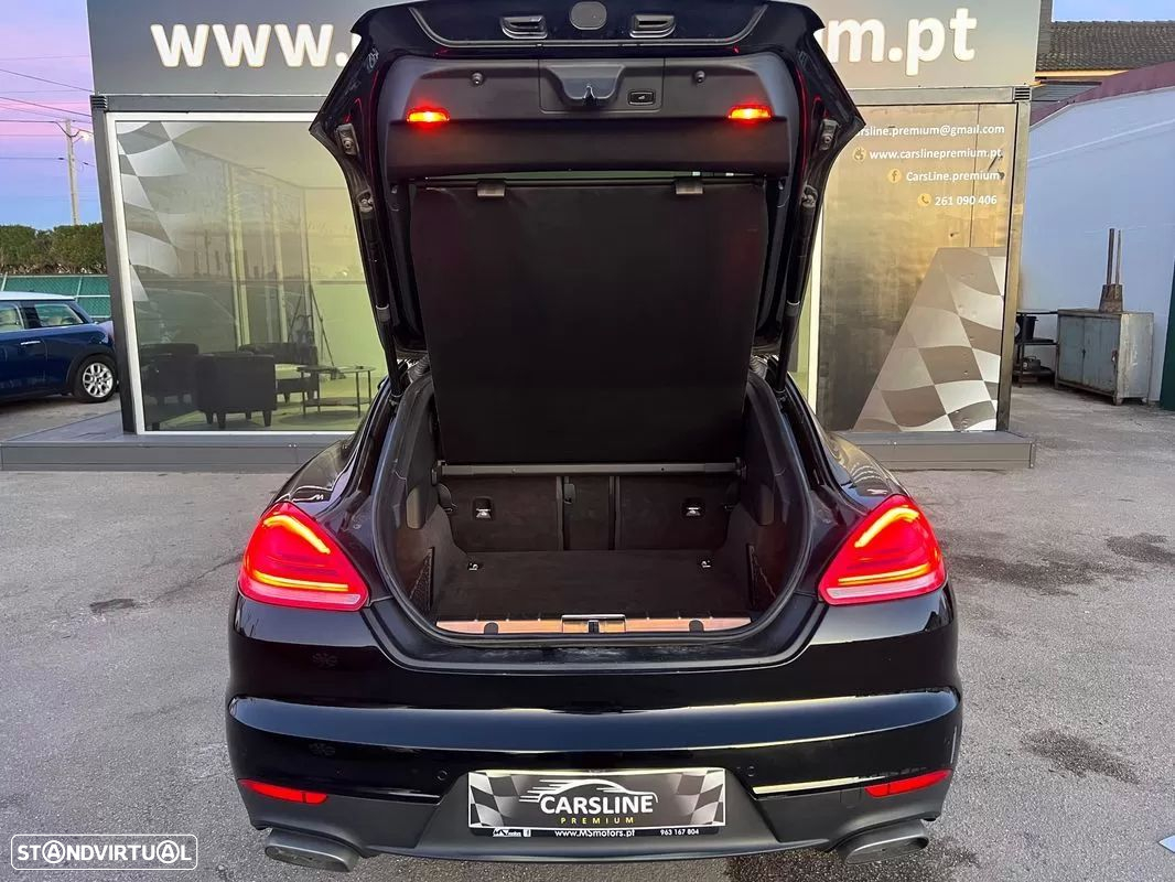 Porsche Panamera - 28